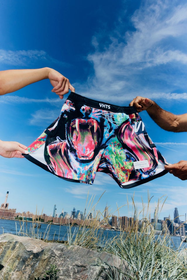 SHORTS | VHTS JAPAN