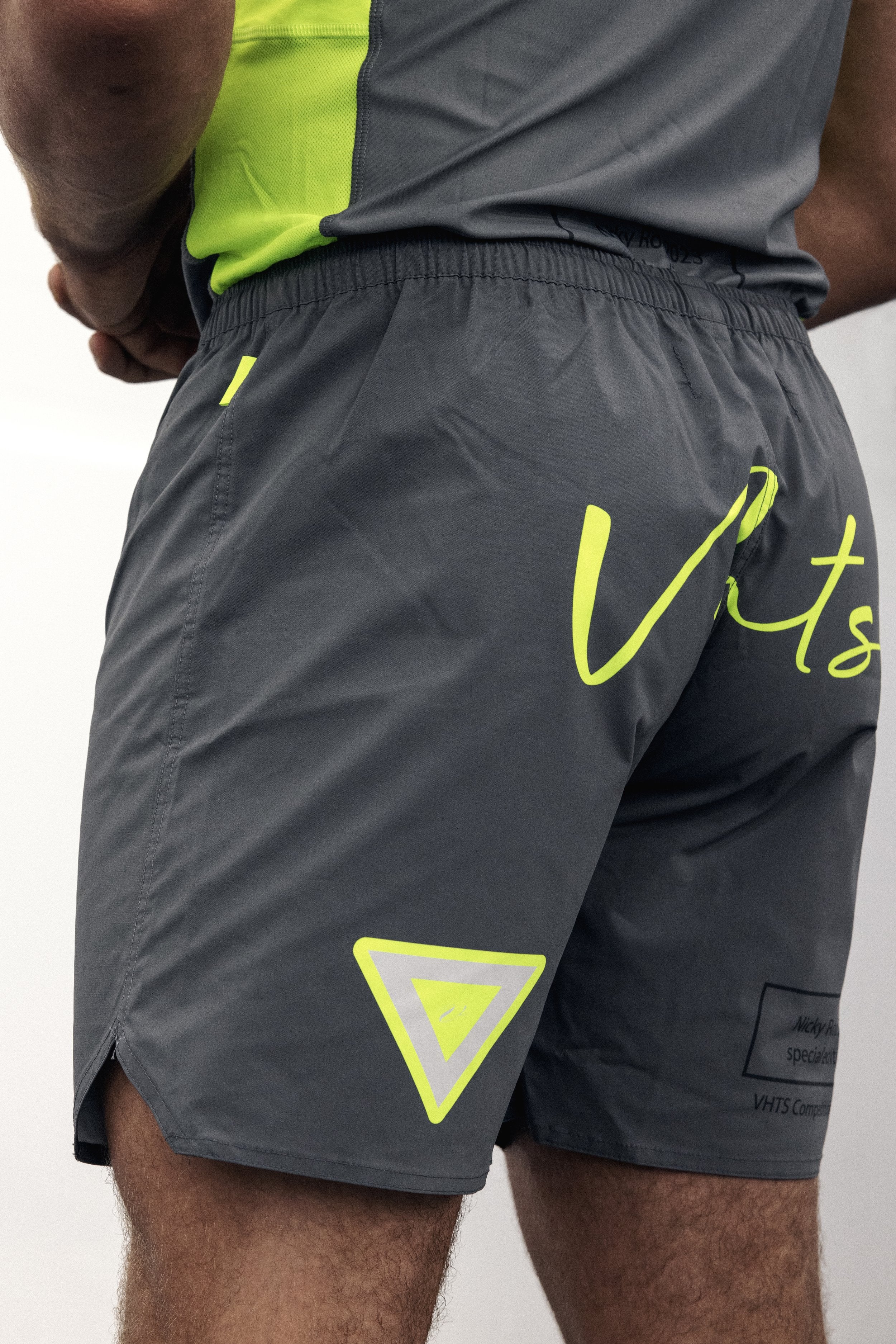 SHORTS | VHTS JAPAN